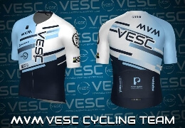 Megújult külsővel vághatnak neki a szezonnak kerékpárosaink