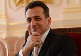 Dr. Simon Attilát is jelölték az év emberének!