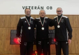 Régi fényükben ragyogtak a VESC-es vívók fegyverei