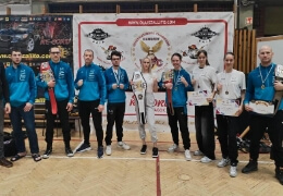 Kilenc érem Bajáról!