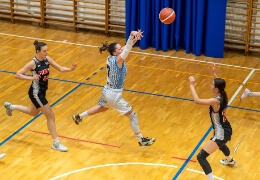 Győzelemmel zárták az alapszakaszt a női kosarasok!